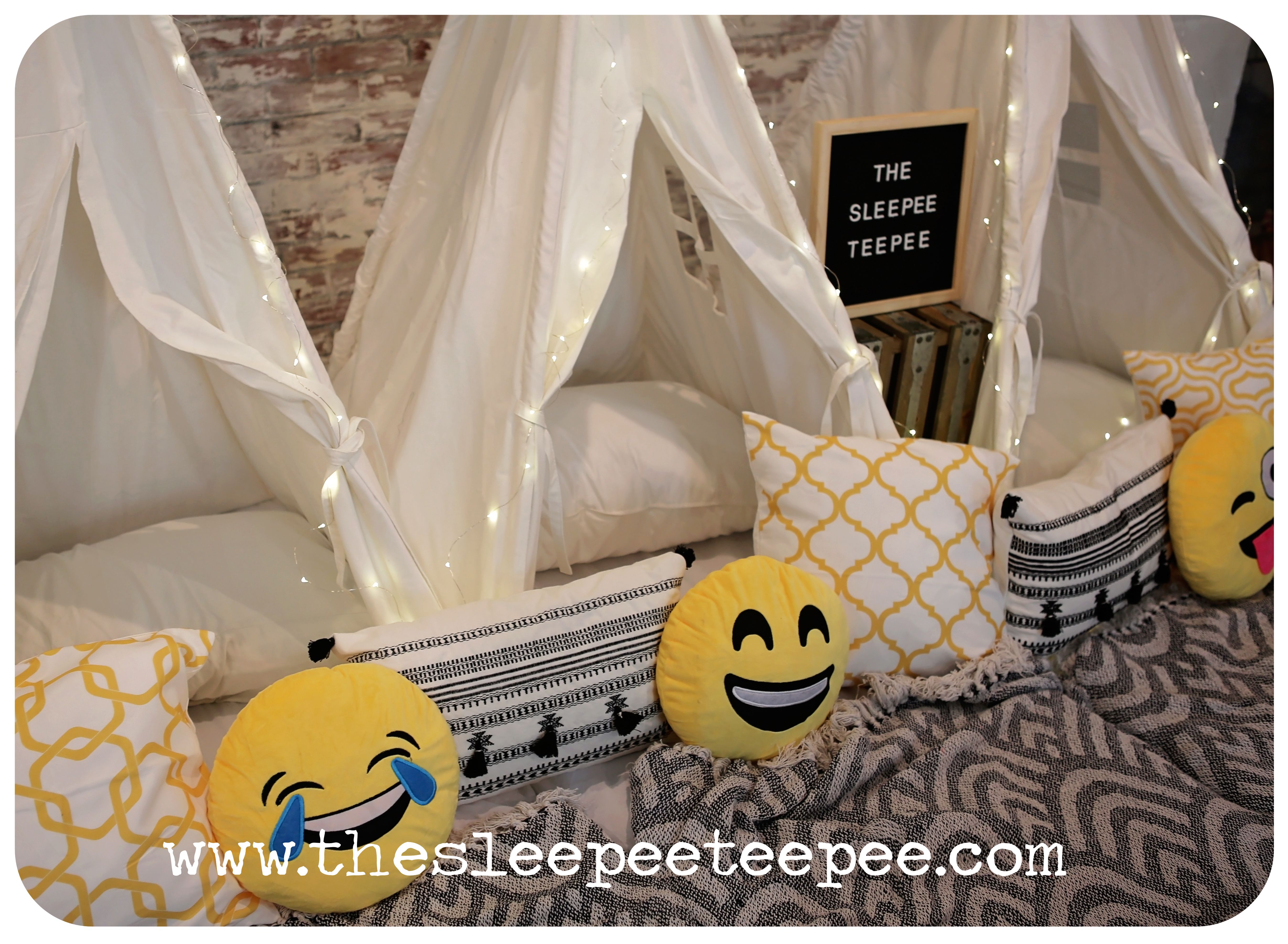 the sleepee teepee~emoji2