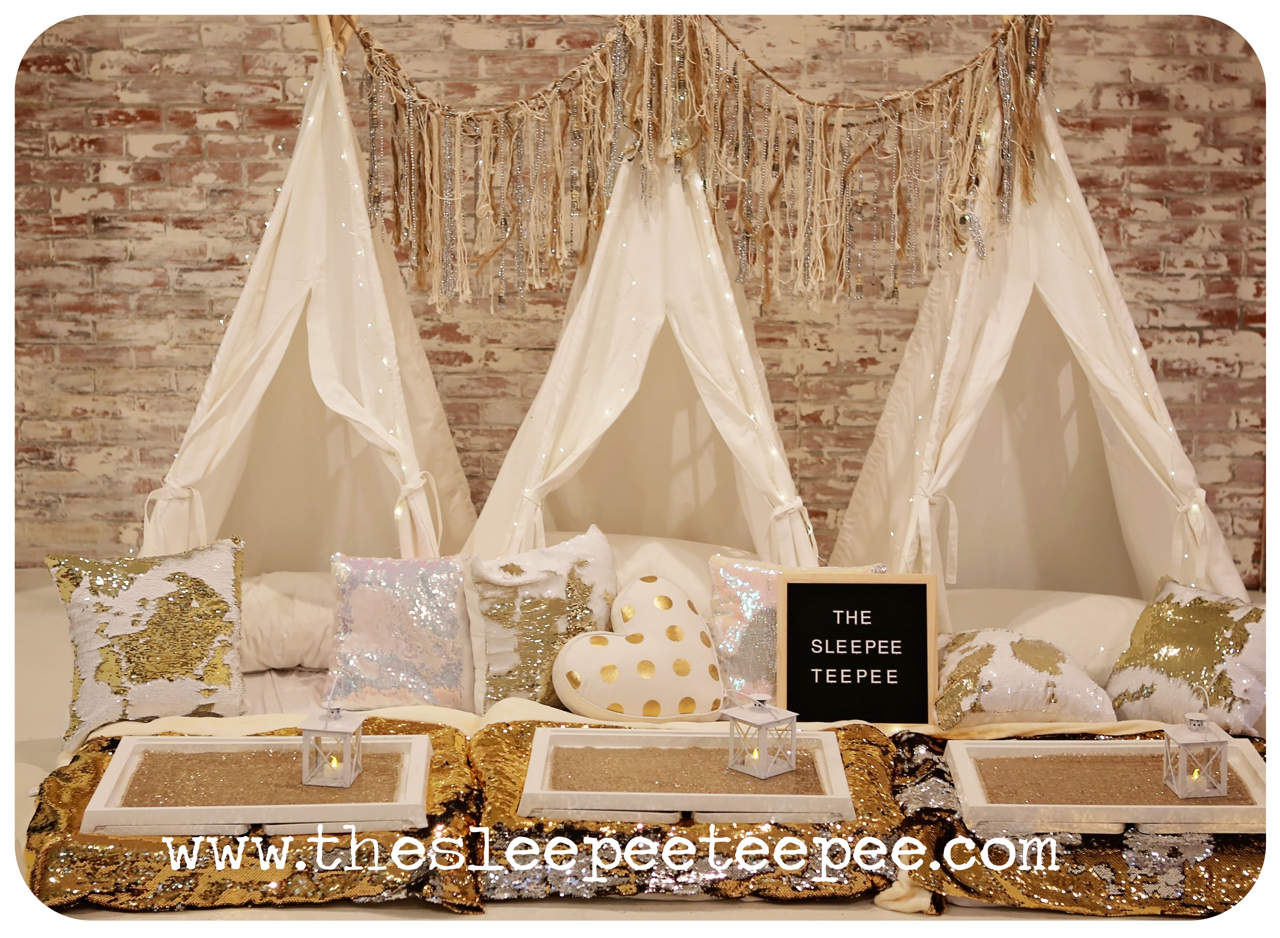 the sleepee teepee~golden dreams